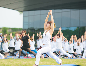建發·碧湖雙璽：《瑜悅身心 富氧生活》